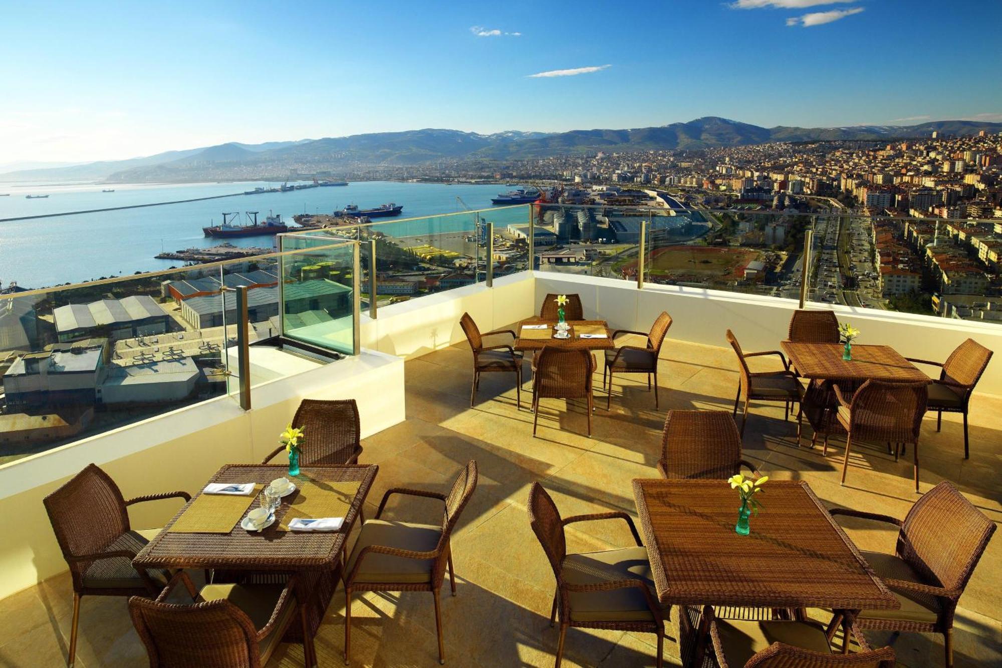 Sheraton Grand Samsun Hotel Extérieur photo